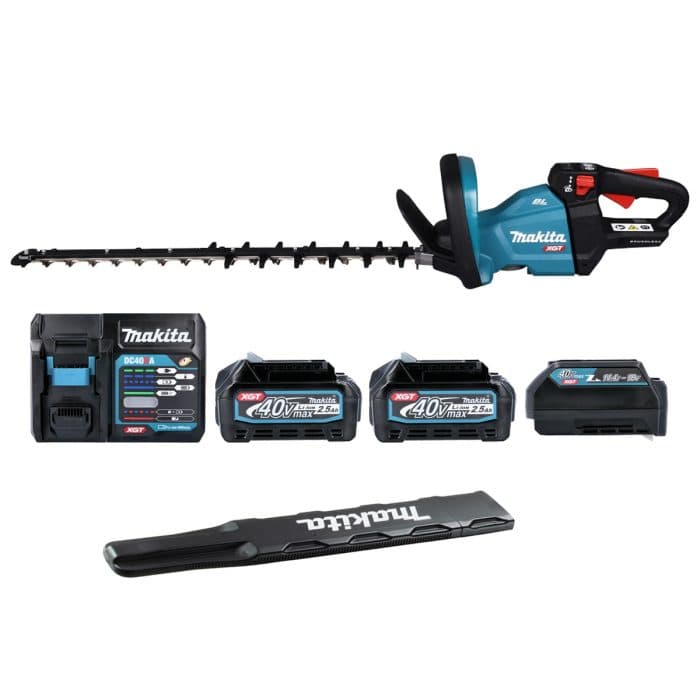 Makita UH006GD202 40v XGT 60cm Cordless Brushless Hedge Trimmer Inc 2 x 2.5Ah Batteries, Charger & Adapter